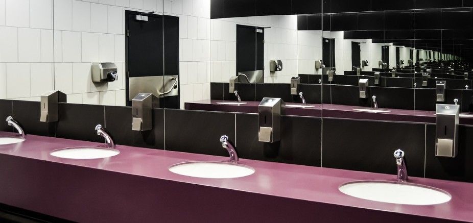 public bathroom hygiene